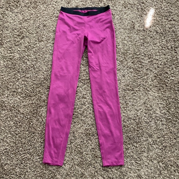 New Balance - Picture 1 of 3